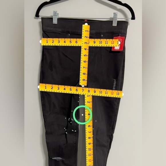 SPANX Distressed Denim Legging VTG Black 20213R Pull On Stretch Jegging Pant S/P - Picture 10 of 13